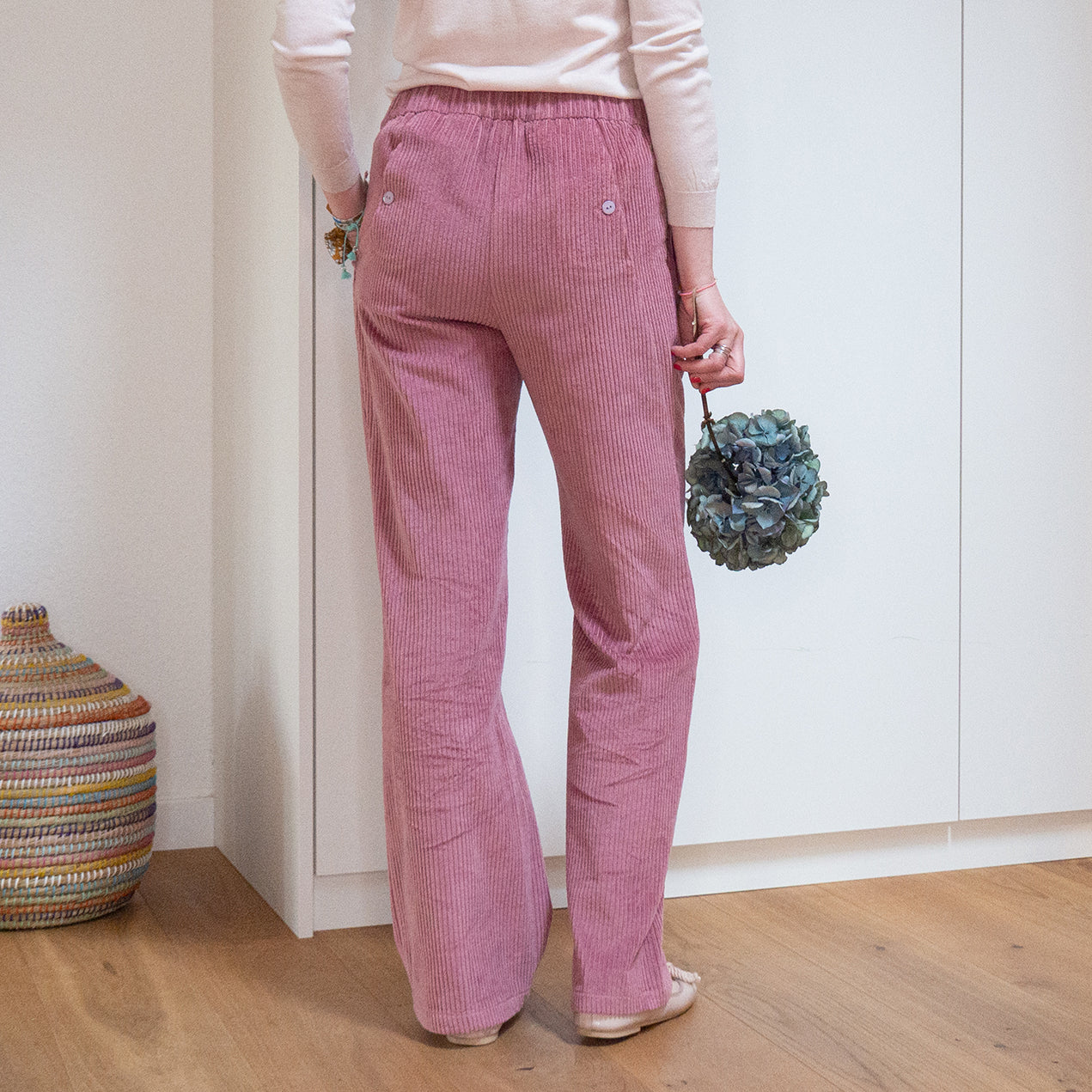 Toni Hose 34 - 44 Schnittmuster und Anleitung aus Papier